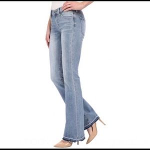 Lucky Brand Olivia Flare jeans